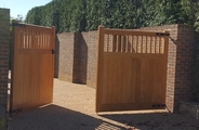 Finished oak gates with tongue and groove boards